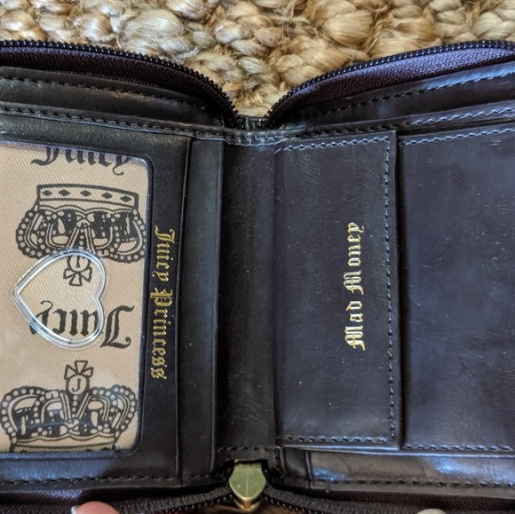 Juicy Couture Wallet Bundle - Picture 7 of 7